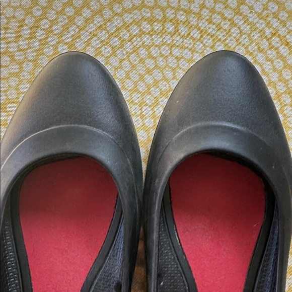 Crocs flats women’s size 8 - Picture 3 of 5